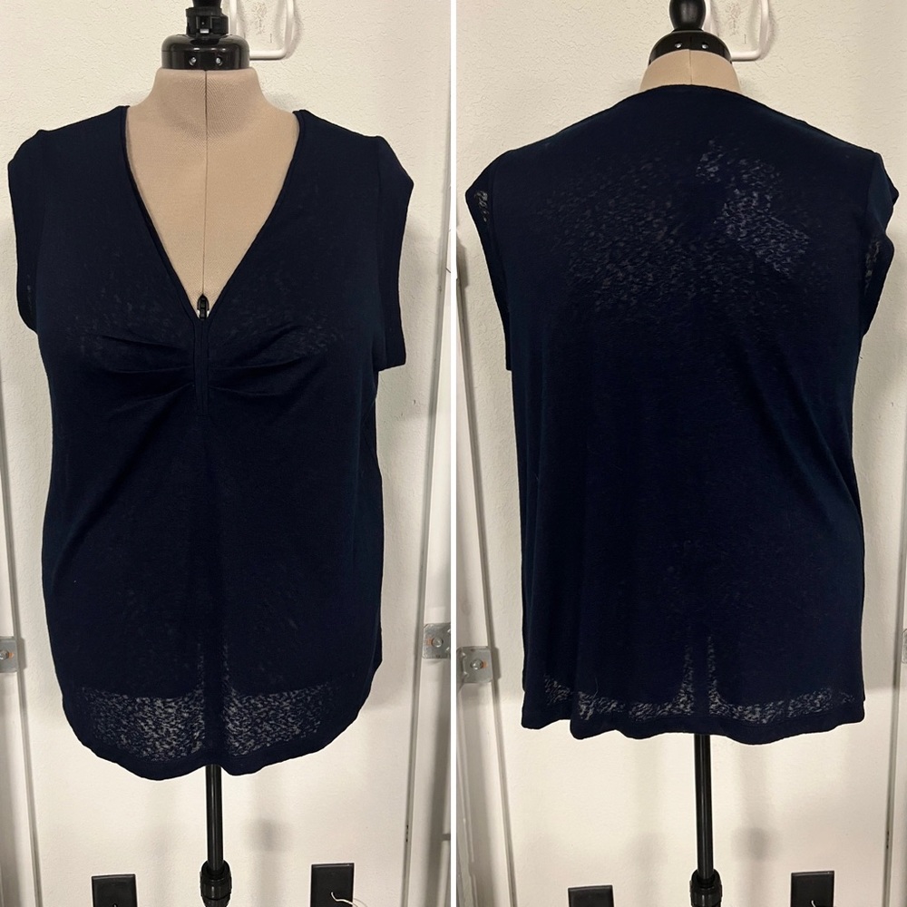 NWT Bobeau Navy Sleeveless Shirt - Size 1X